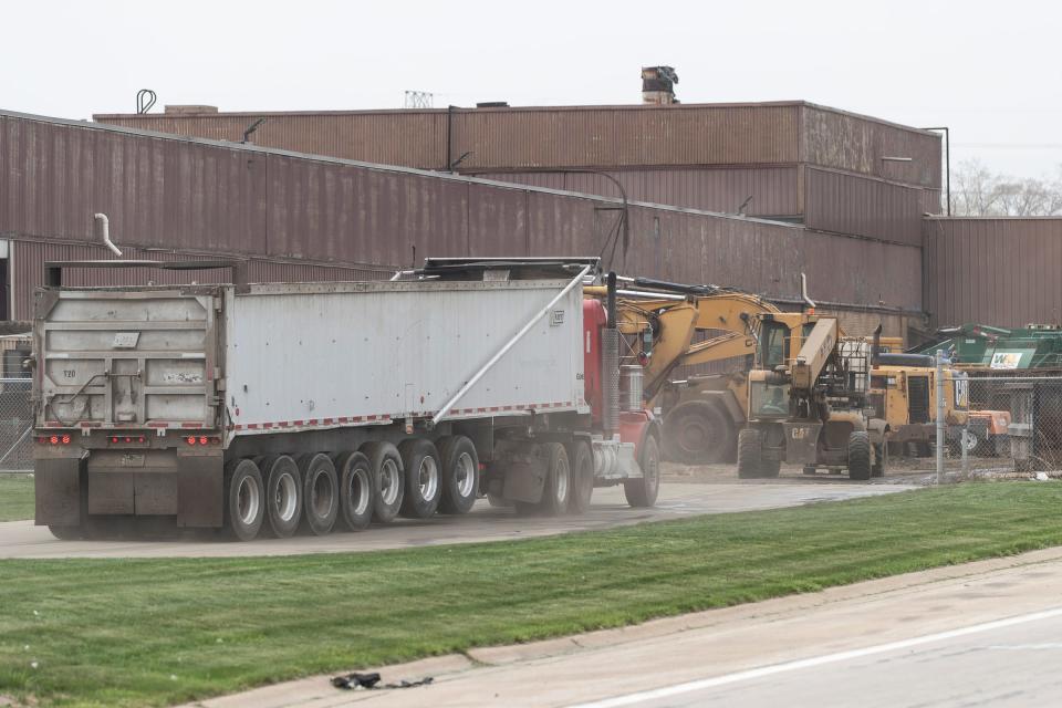 A truck drives into the lot of Pro V Enterprises on Wyoming Avenue in Dearborn on Thursday, April 20, 2023. The city of Dearborn filed a lawsuit last week in Wayne County Circuit Court against Pro V Enterprises, two other related companies and owner James Rademaker for dust pollution.
