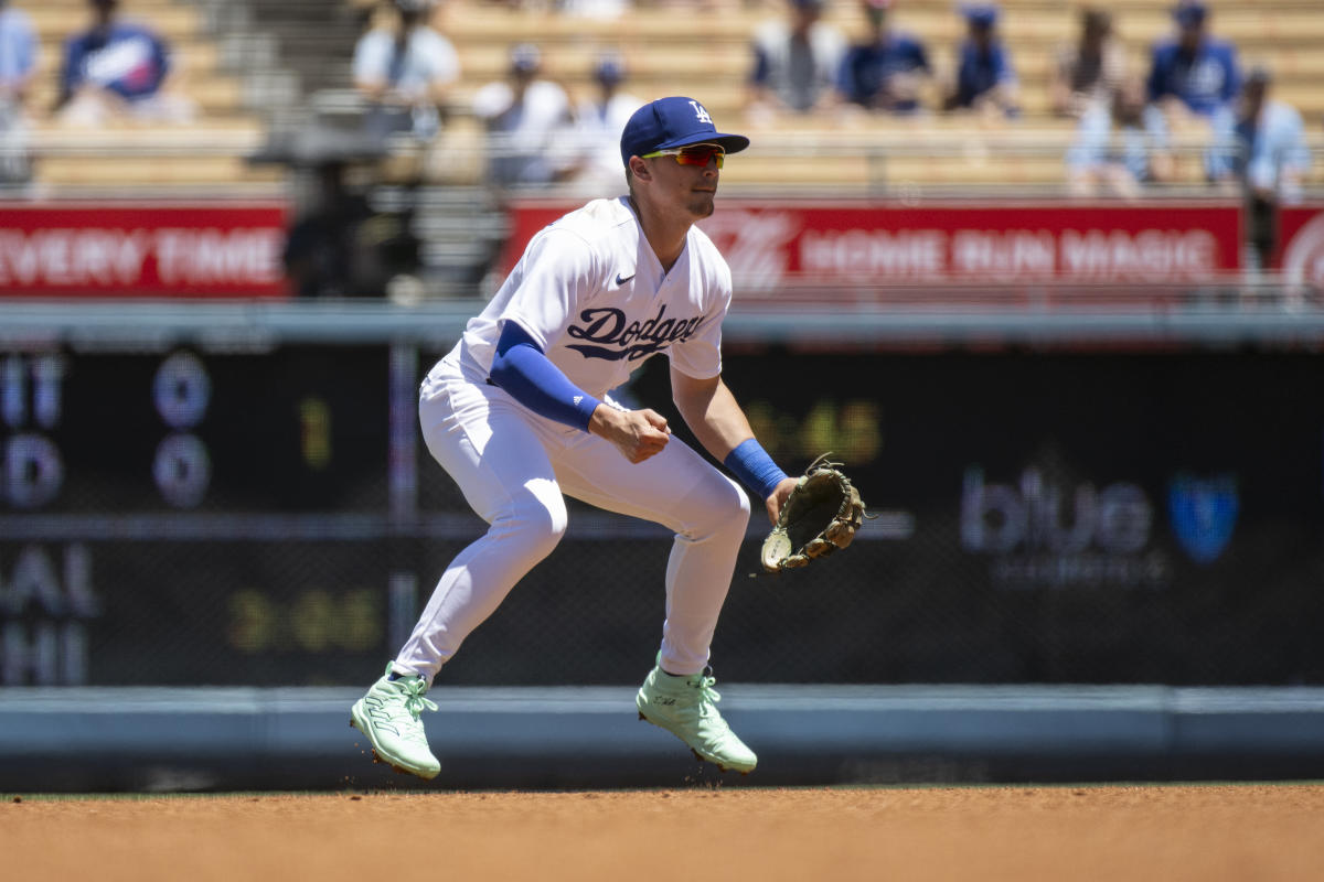 Dodger Insider on X: The Dodgers on Saturday wore the uniforms of