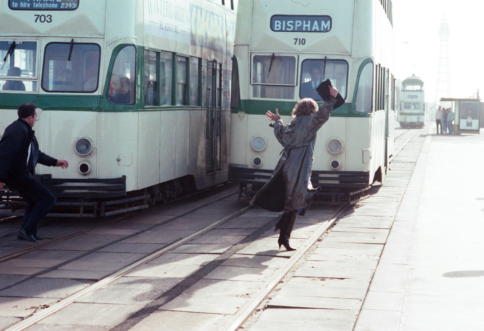 The cast of 'Coronation Street' filming scenes for death of Alan Bradley storyline in Blackpool. Barbara Knox as Rita Fairclough. 30th October 1989. (Photo by Andrew Stenning/Mirrorpix/Getty Images)