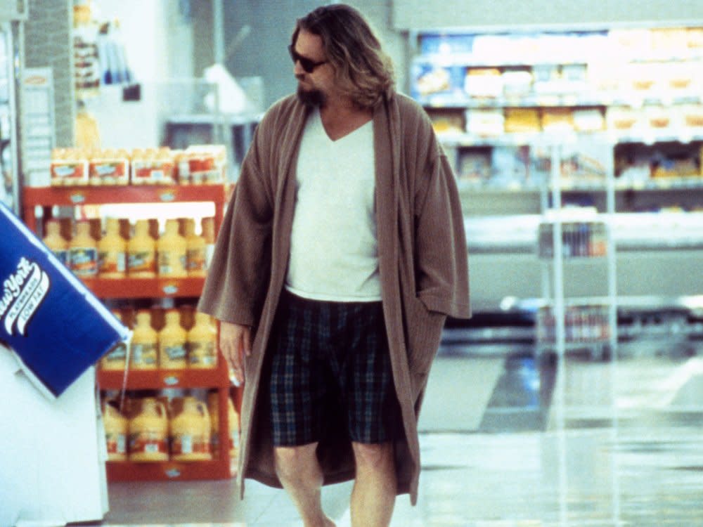 Jeff Bridges spielt in "The Big Lebowski" die Hauptfigur, den "Dude". (Bild: imago images/Everett Collection/GramercyPictures)