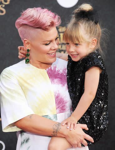 <p>Gregg DeGuire/WireImage</p> Pink and Willow Hart at the premiere of 'Alice Through the Looking Glass' in L.A. on May 23, 2016