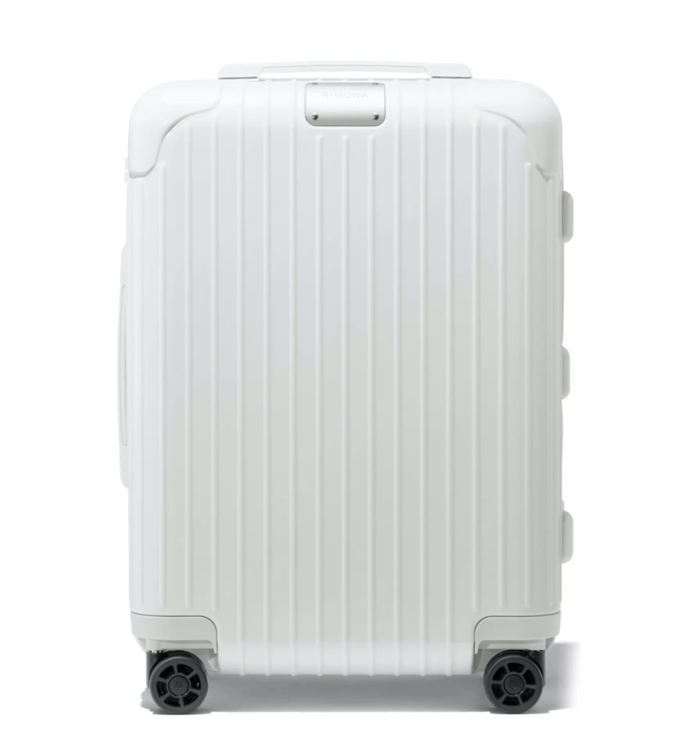 22) Essential Cabin 22-Inch Suitcase