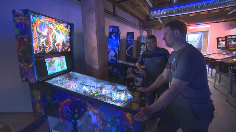 'One with the machine': Pop-up pinball expo brings excitement of arcades back to Winnipeg