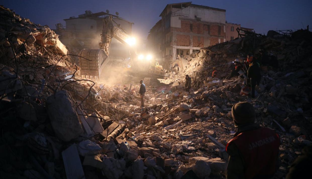 Worst-hit areas in Turkey were reduced to rubble. <a href="https://www.gettyimages.com/detail/news-photo/search-and-rescue-efforts-continue-at-collapsed-buildings-news-photo/1247118100?phrase=earthquake&adppopup=true" rel="nofollow noopener" target="_blank" data-ylk="slk:Erhan Sevenler/Anadolu Agency via Getty Images;elm:context_link;itc:0;sec:content-canvas" class="link ">Erhan Sevenler/Anadolu Agency via Getty Images</a>