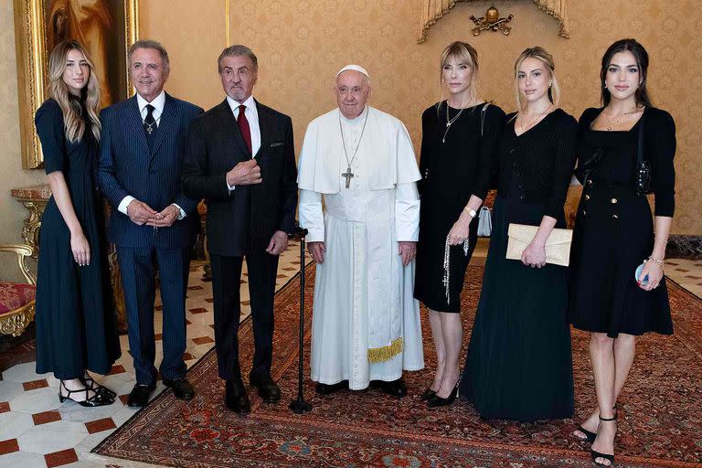 A principios de septiembre, las hermanas Stallone acompañaron a su padre a ver al Papa Francisco