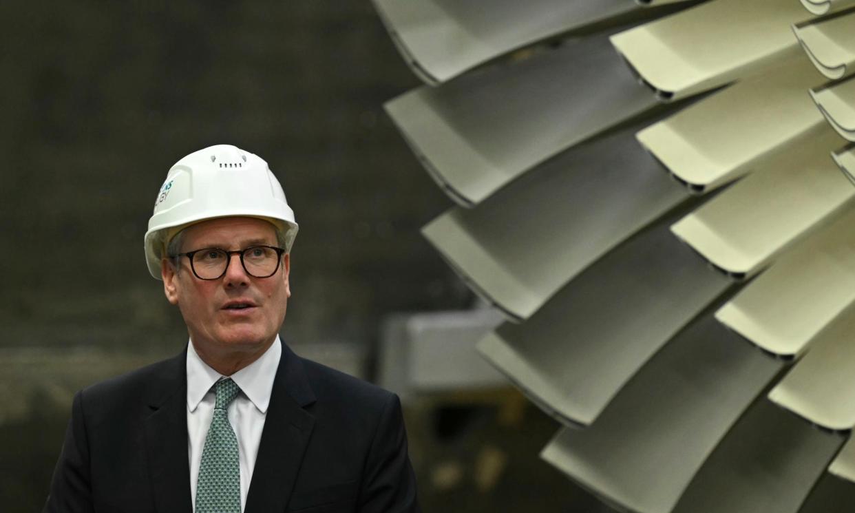 <span>Keir Starmer, who visited a Siemens Energy plant on Wednesday during his trip to Berlin, reiterated that growth was his government’s ‘number one mission’.</span><span>Photograph: Justin Tallis/AP</span>