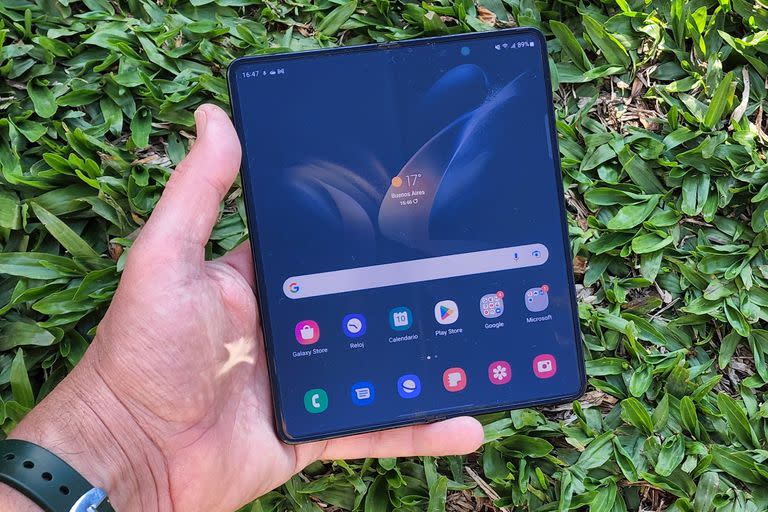 El Samsung Galaxy Z Fold4 ya se vende en la Argentina; estuvo disponible en el país al mismo tiempo que en el resto del mundo