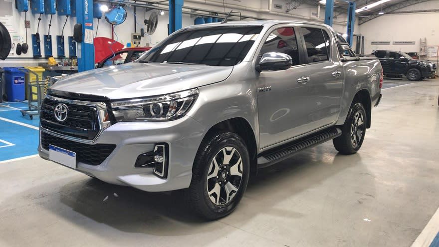 El parabrisas de una Toyota Hilux sale desde los $32.000.