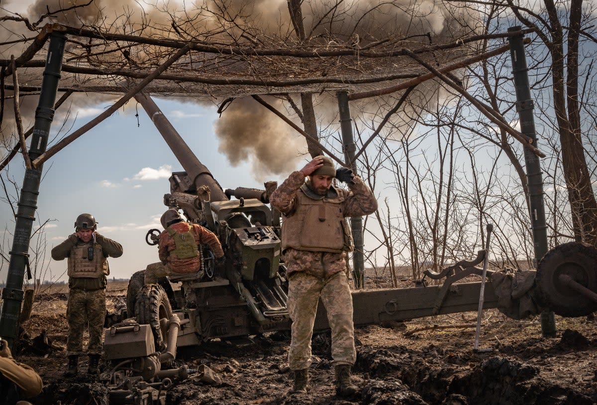 An artillery brigade on the Zaporizhzhia frontline (Bel Trew)