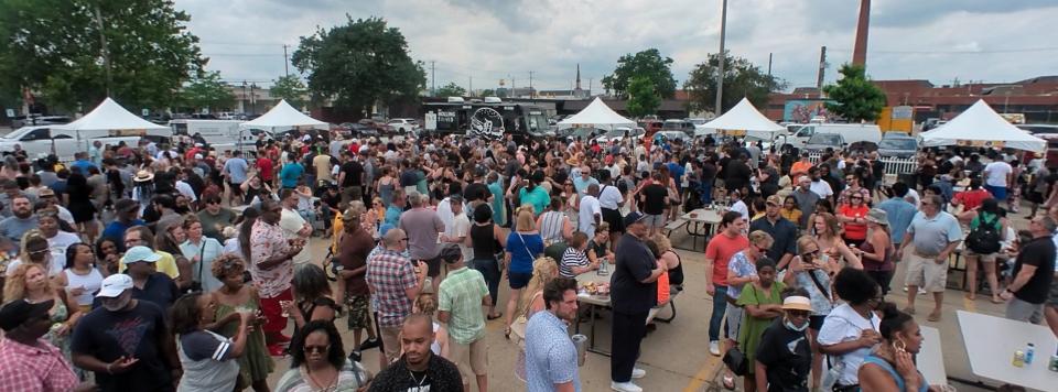 A crowd gathered for Burger Battle Detroit held at Eastern Market.