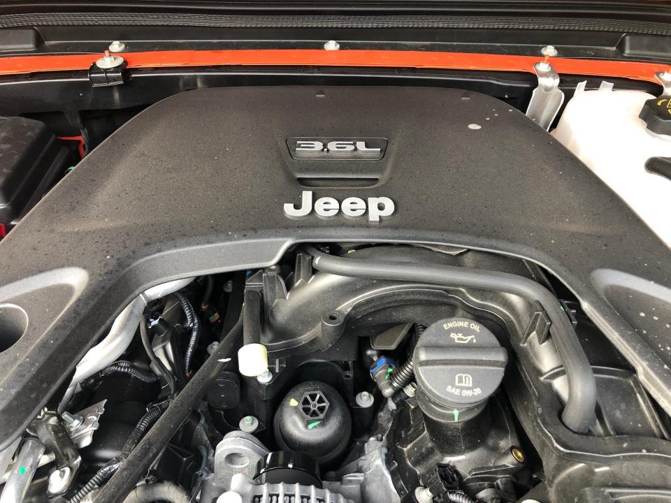 Jeep Gladiator Rubicon (Matthew DeBord/Insider)