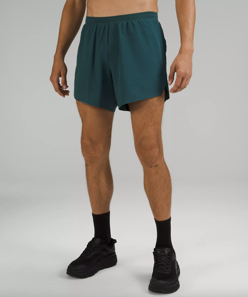 <p><a href="https://go.redirectingat.com?id=74968X1596630&url=https%3A%2F%2Fshop.lululemon.com%2Fp%2Fmen-shorts%2FOutpacer-Short-6-MD%2F_%2Fprod10800178&sref=https%3A%2F%2Fwww.esquire.com%2Fstyle%2Fmens-fashion%2Fg43966219%2Flululemon-memorial-day-sale-2023%2F" rel="nofollow noopener" target="_blank" data-ylk="slk:Shop Now;elm:context_link;itc:0;sec:content-canvas" class="link ">Shop Now</a></p><p>Fast and Free Lined Short</p><p>$74.00</p><p>lululemon.com</p><span class="copyright">Lululemon</span>