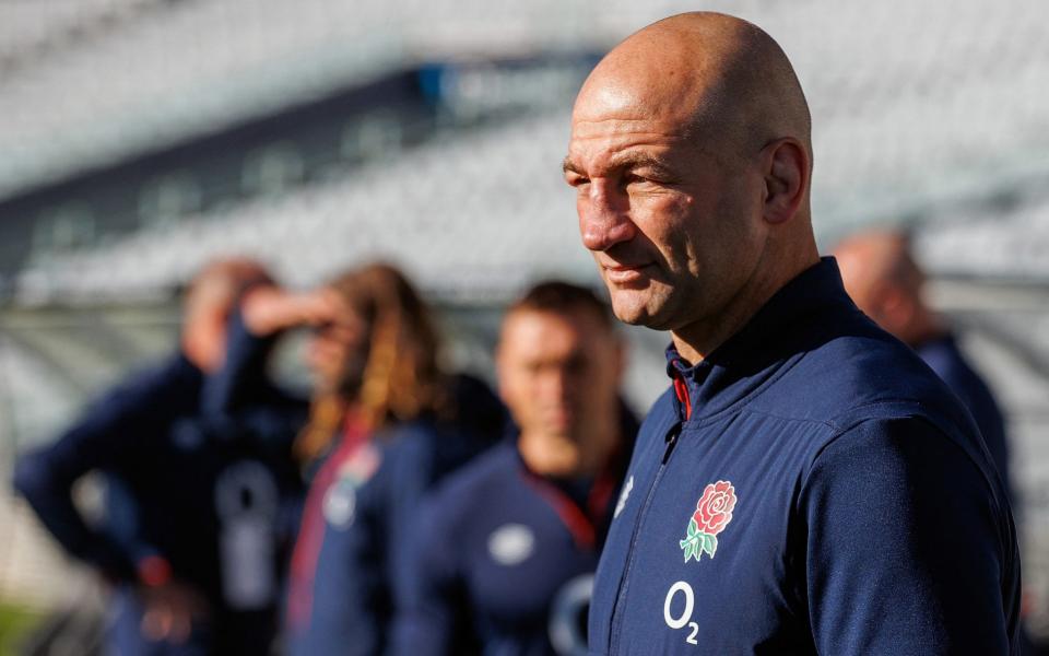 England's head coach Steve Borthwick watches on during the captain's run in Auckland on July 12, 2024, ahead of their rugby Test match against New Zealand on July 13