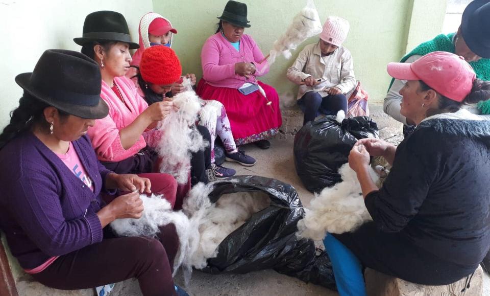 <span class="caption">Women trace ancestral memories using wool.</span> <span class="attribution"><span class="source">(Monica Malo)</span>, <span class="license">Author provided</span></span>