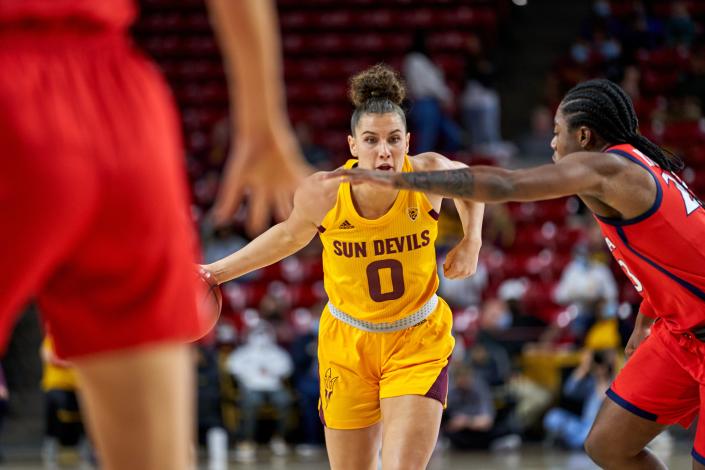 Arizona State Sun Devils senior guard Taya Hanson is transferring to Oregon.