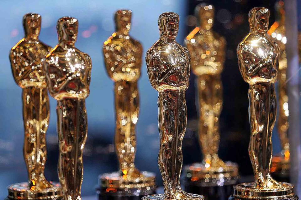 Oscar Statues