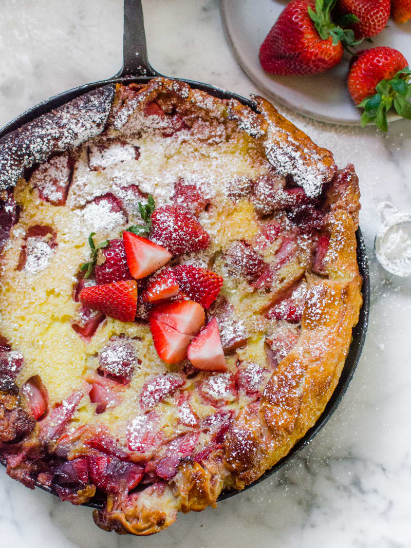 The Dutch Baby | The Ultimate Strawberry Dutch Baby