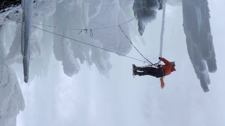 <span class="article__caption">Will Gadd knocks ice off a rope while equipping “Overhead Hazard.” </span> (Photo: Red Bull Media House)