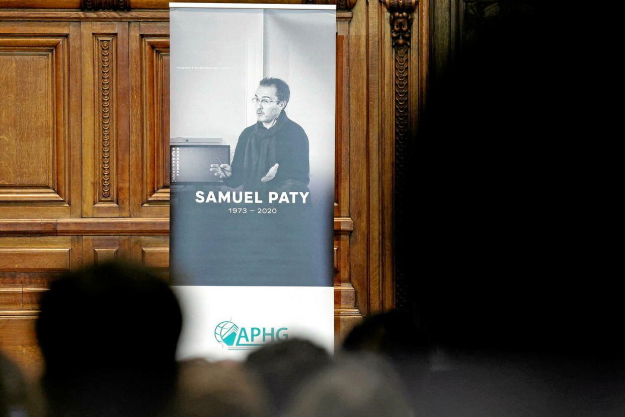 Le prix Samuel Paty, du nom du professeur assassiné par un islamiste le 16 octobre 2020, a été fondé par l'association des professeurs d’histoire-géographie (APHG).  - Credit:GEOFFROY VAN DER HASSELT / AFP