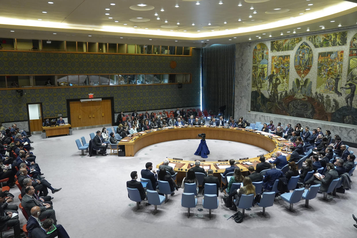 Le Conseil de sécurité de l’ONU ce 20 février, lors du vote d'un “cessez-le-feu immédiat” à Gaza (AP Photo/Seth Wenig)