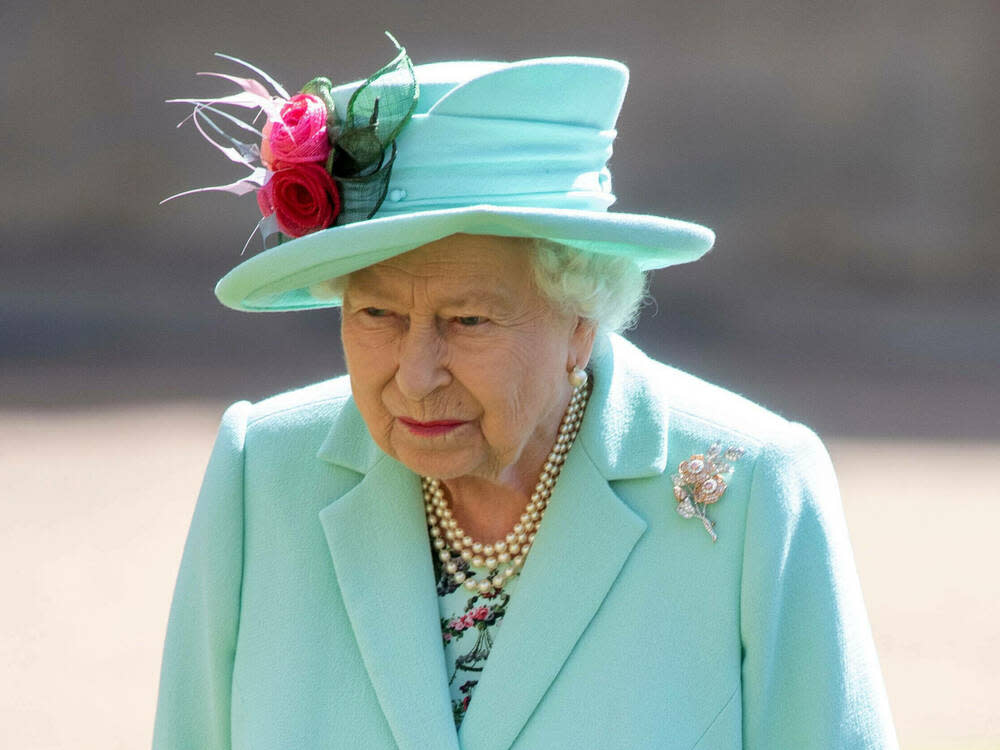 Queen Elizabeth II. im Sommer 2020 (Bild: imago images/i Images)