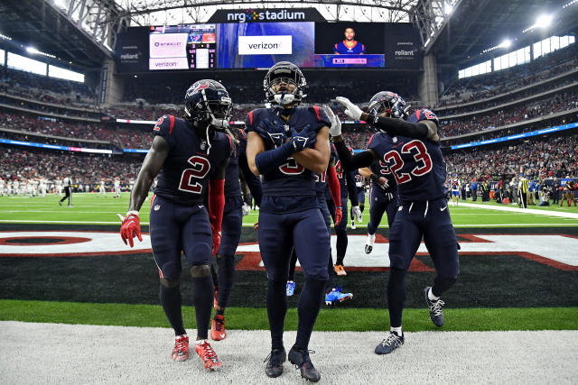 WATCH: Texans defense stuffs Browns RB Nick Chubb for a safety