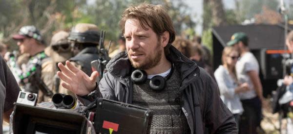 Gareth Edwards dirigiendo Rogue One (Imagen: Star Wars News Net)