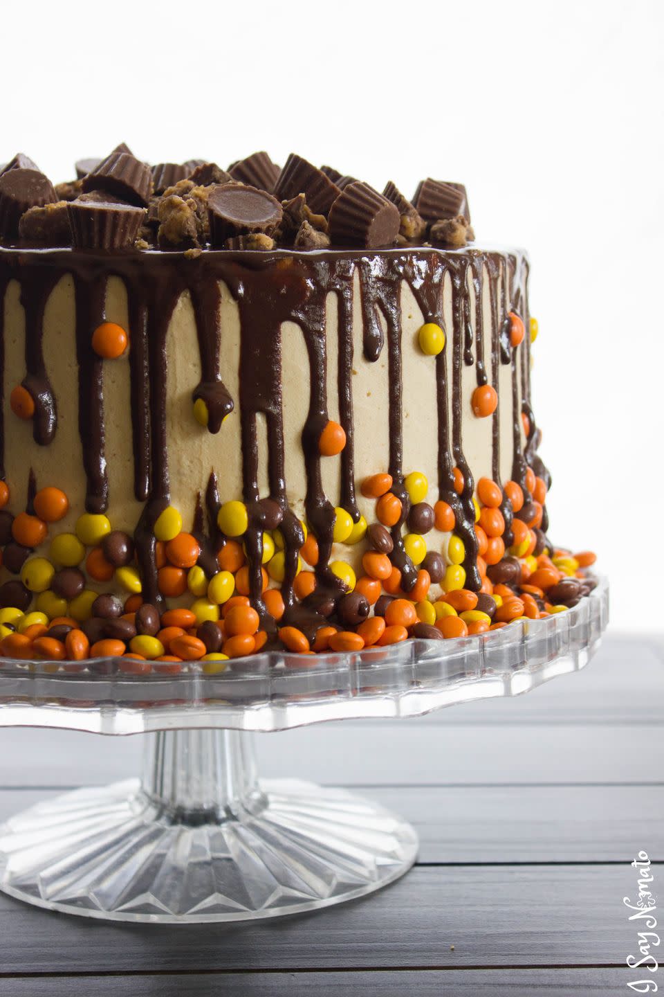 Chocolate and Peanut Butter Drip Cake