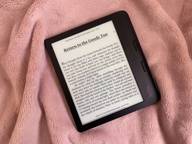 Kobo Libra H2O Review: Digital Reading Made Easy and Waterproof