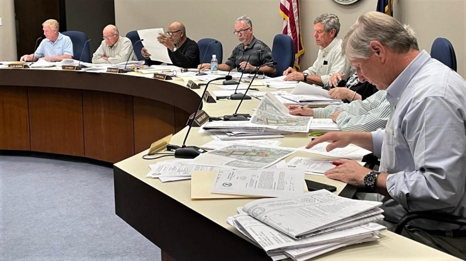 The Spartanburg County Planning Commission on March 7 voted 6-2 to conditionally approve the RV park plan of Blue Sky Associates for northern Spartanburg County.