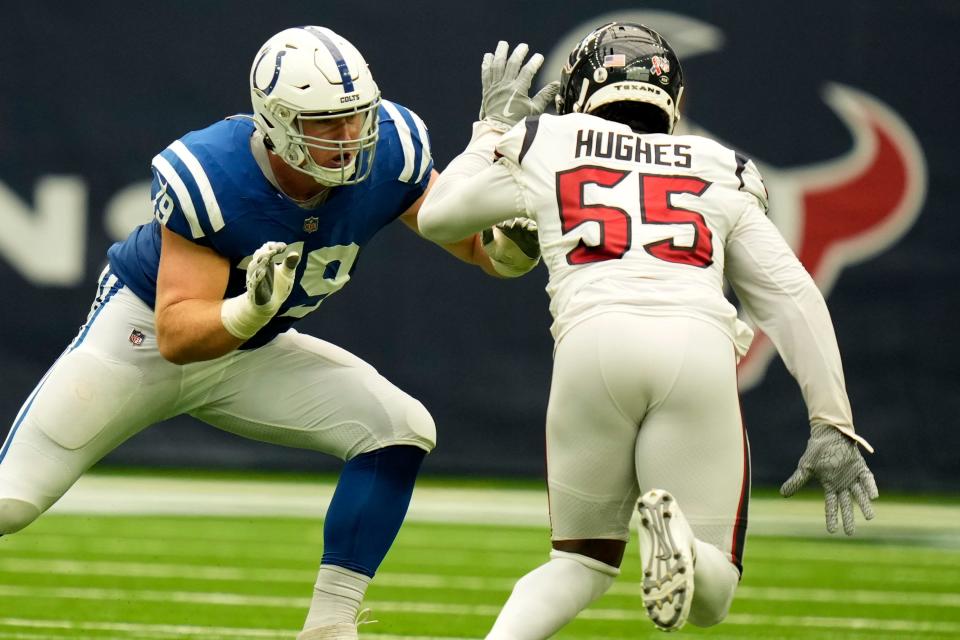 Indianapolis Colts left tackle Bernhard Raimann has added 15 pounds of muscle to his frame after a challenging rookie season.