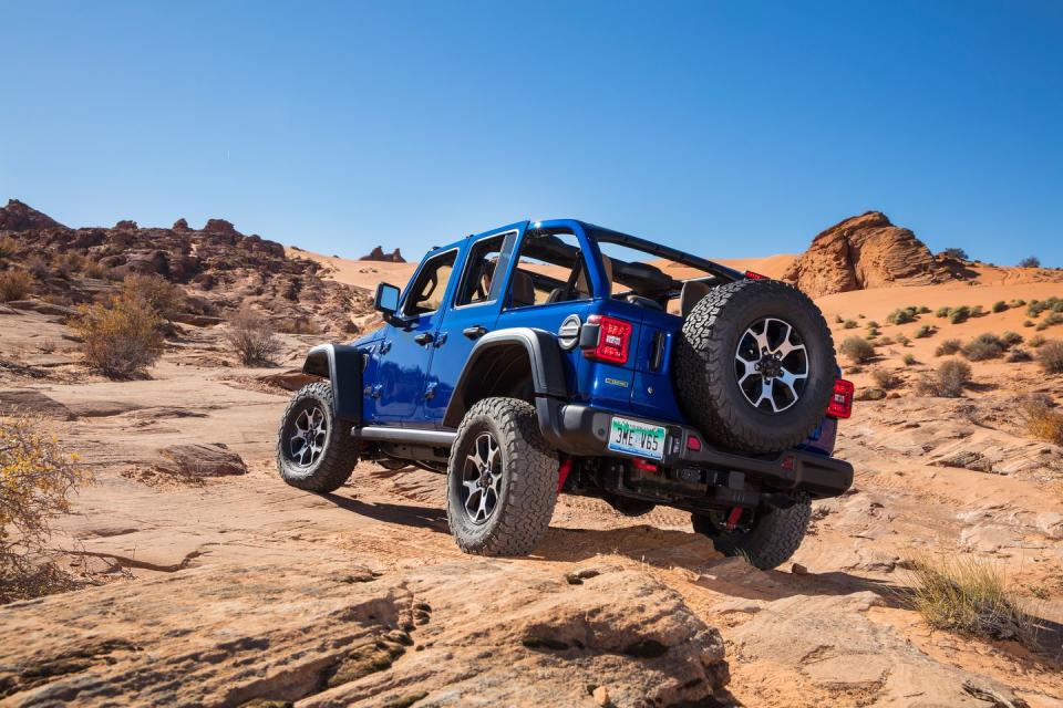 See Photos of the 2020 Jeep Wrangler EcoDiesel