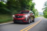 <p>The Cadillac XT6 is based on General Motors' C1XX platform, also known as the Chi architecture. It is shared with the Chevrolet Traverse, Buick Enclave, and GMC Acadia, among other vehicles. </p>