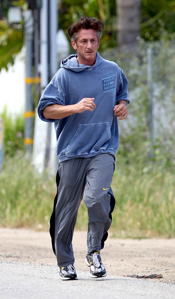 Sean Penn Jogging