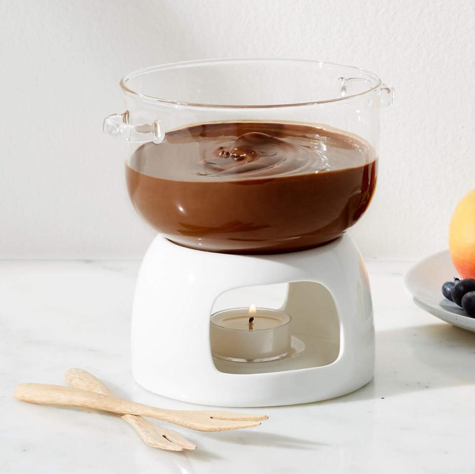 glass fondue pot