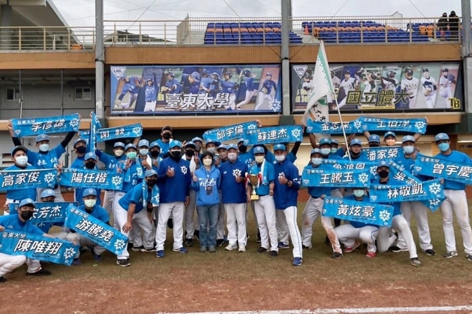 成軍8年的臺東大學棒球隊，於110學年度大專棒球運動聯賽勇奪亞軍，創隊史新紀錄。