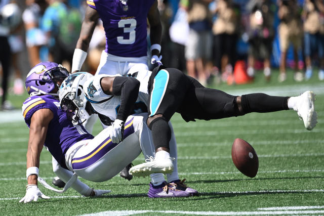 Top takeaways from Panthers' snap counts in Week 4 loss to Vikings