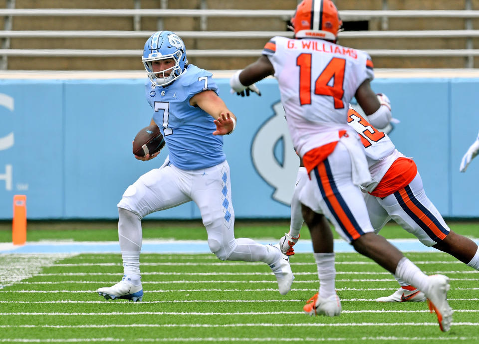 CHAPEL HILL, NORTH CAROLINA - SEPTEMBER 12: Sam Howell #7 of the North Carolina Tar Heels in action against the Syracuse Orange during their game at Kenan Stadium on September 12, 2020 in Chapel Hill, North Carolina. North Carolina won 31-6. (Photo by Grant Halverson/Getty Images)