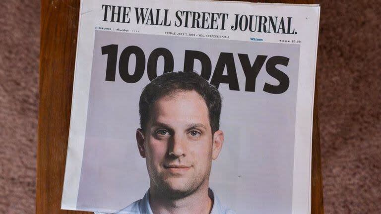 El corresponsal de The Wall Street Journal Evan Gershkovich lleva casi un año en una cárcel de Rusia