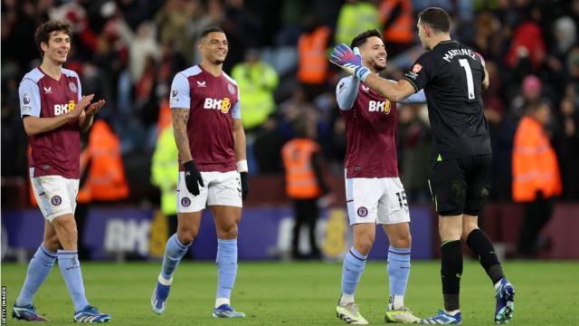 OptaJoe] Aston Villa have won each of their last 14 home games in the  Premier League, equalling a club record for consecutive home victories in  league competition (previously done in 1931 and