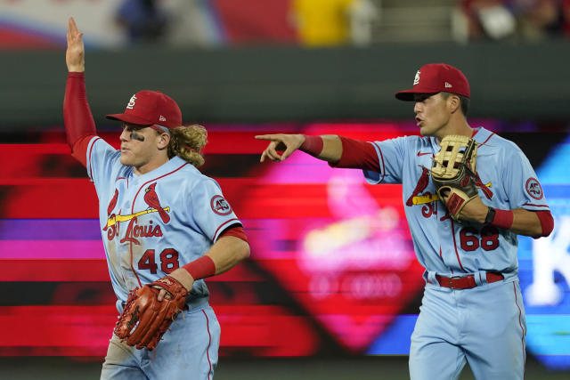 Arenado homers again, Cardinals win fifth straight with 9-4