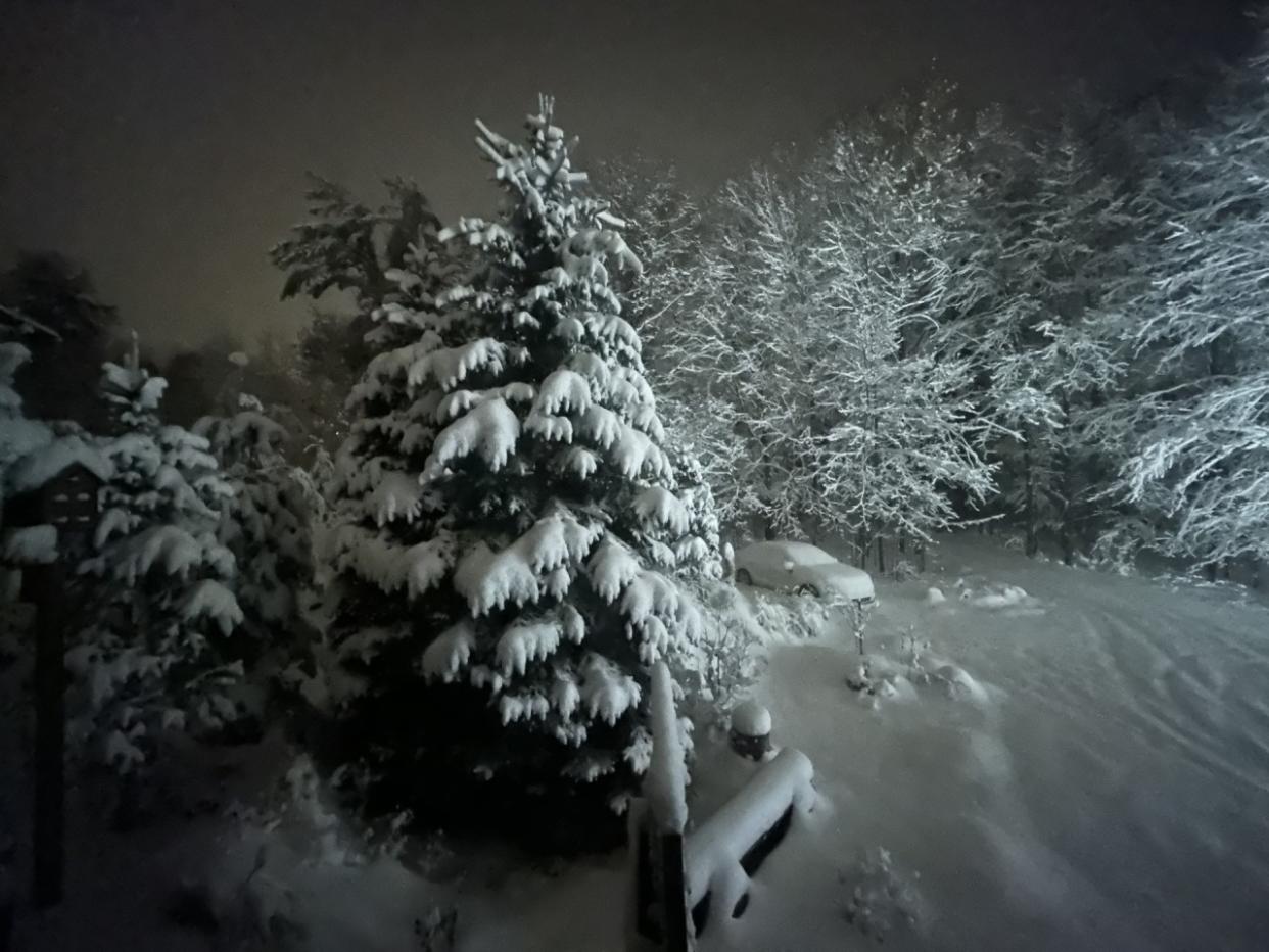 Quebec faces thunder, then snow, as potent storm arrives Sunday