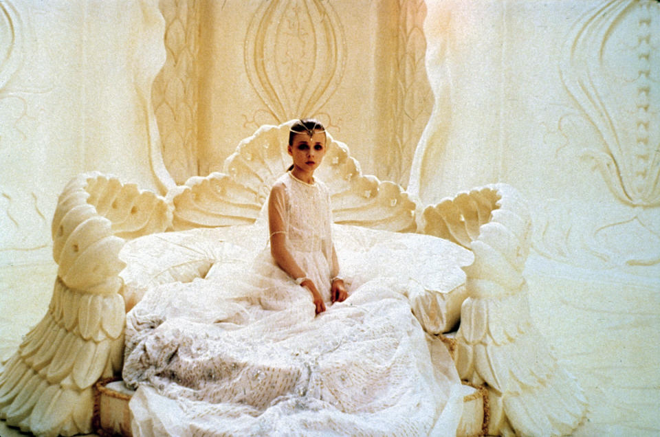 DIE UNENDLICHE GESCHICHTE / The Neverending Story D 1983 / Wolfgang Petersen Bild: Die Kindliche Kaiserin (TAMI STRONACH) / Überschrift: DIE UNENDLICHE GESCHICHTE / D 1983. (Photo by kpa/United Archives via Getty Images)