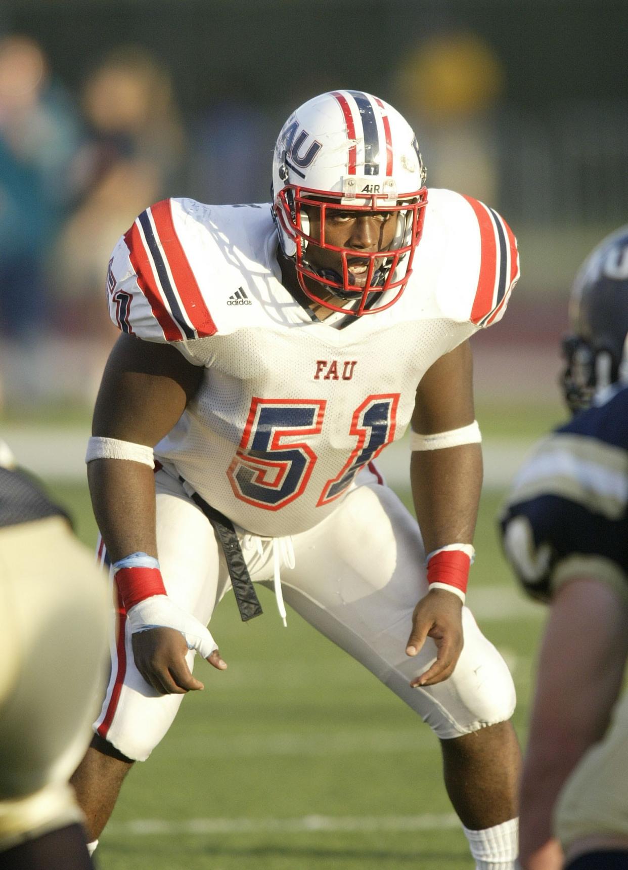 Quentin Swain was a standout linebacker for the 2003 Owls.