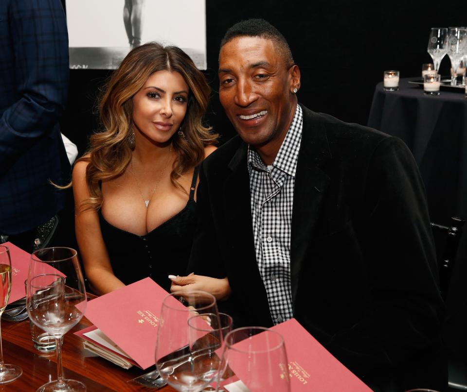 Larsa and Scott Pippen at a restaurant