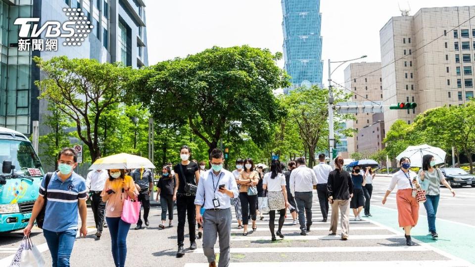 國內新冠疫情趨緩。（示意圖／shutterstock達志影像）