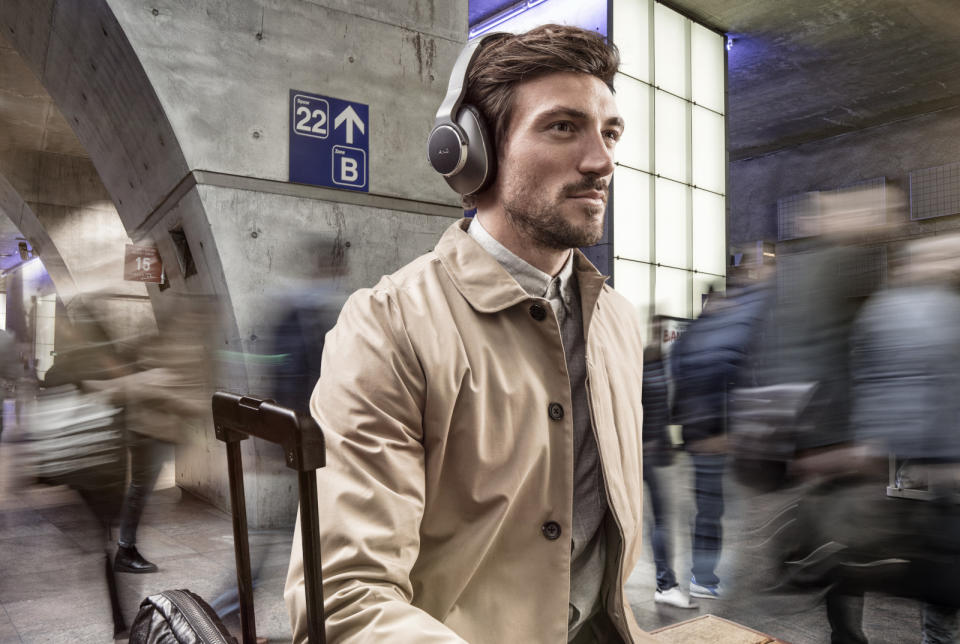 Samsung-owned Harman has released two new wireless headphones under its AKG