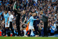 Soccer Football - Premier League - Manchester City v Burnley - Etihad Stadium, Manchester, Britain - October 20, 2018 Manchester City's David Silva shakes hands with manager Pep Guardiola as he is substituted Action Images via Reuters/Jason Cairnduff