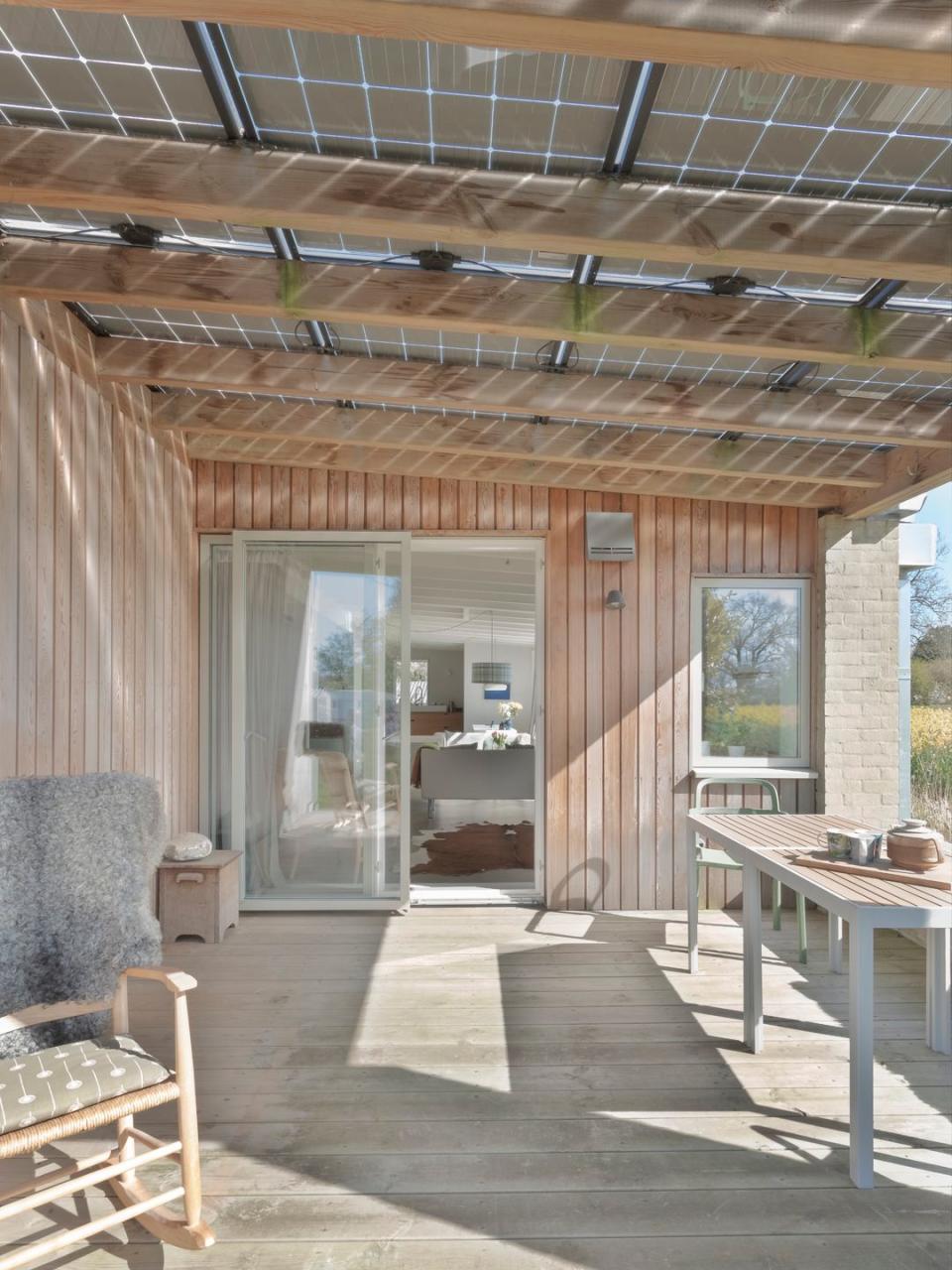 <p><strong>SHORTLISTED</strong></p><p>• Suffolk</p><p>Giving a new lease of life to a former four-room labourer’s cottage, Suffolk Cottage is a family home which came to be from modest resources and a degree of self-building. Opening up the side, which was previously the back of the home, means that the incredible views of the surrounding landscape can be appreciated from a variety of different vantage points, such as on the outdoor area.</p><p><strong>– Featured in episode three of <strong>Grand Designs House of the Year</strong> (Pioneers)</strong> </p>