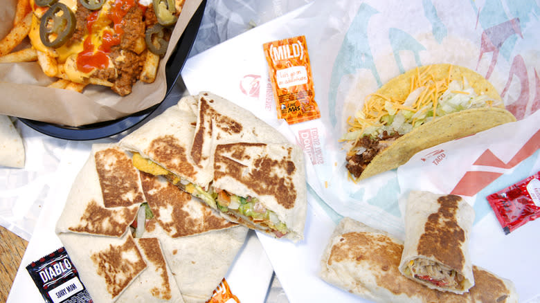 Assorted food from Taco Bell